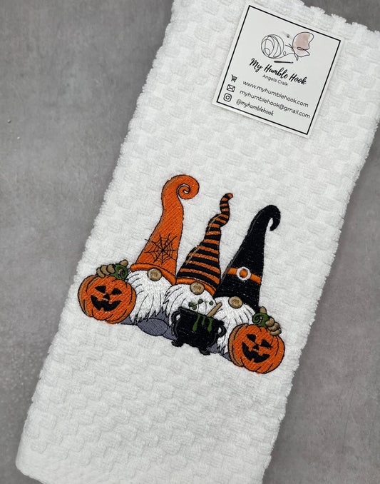 Halloween Kitchen Towel / Fall Decorative Towel