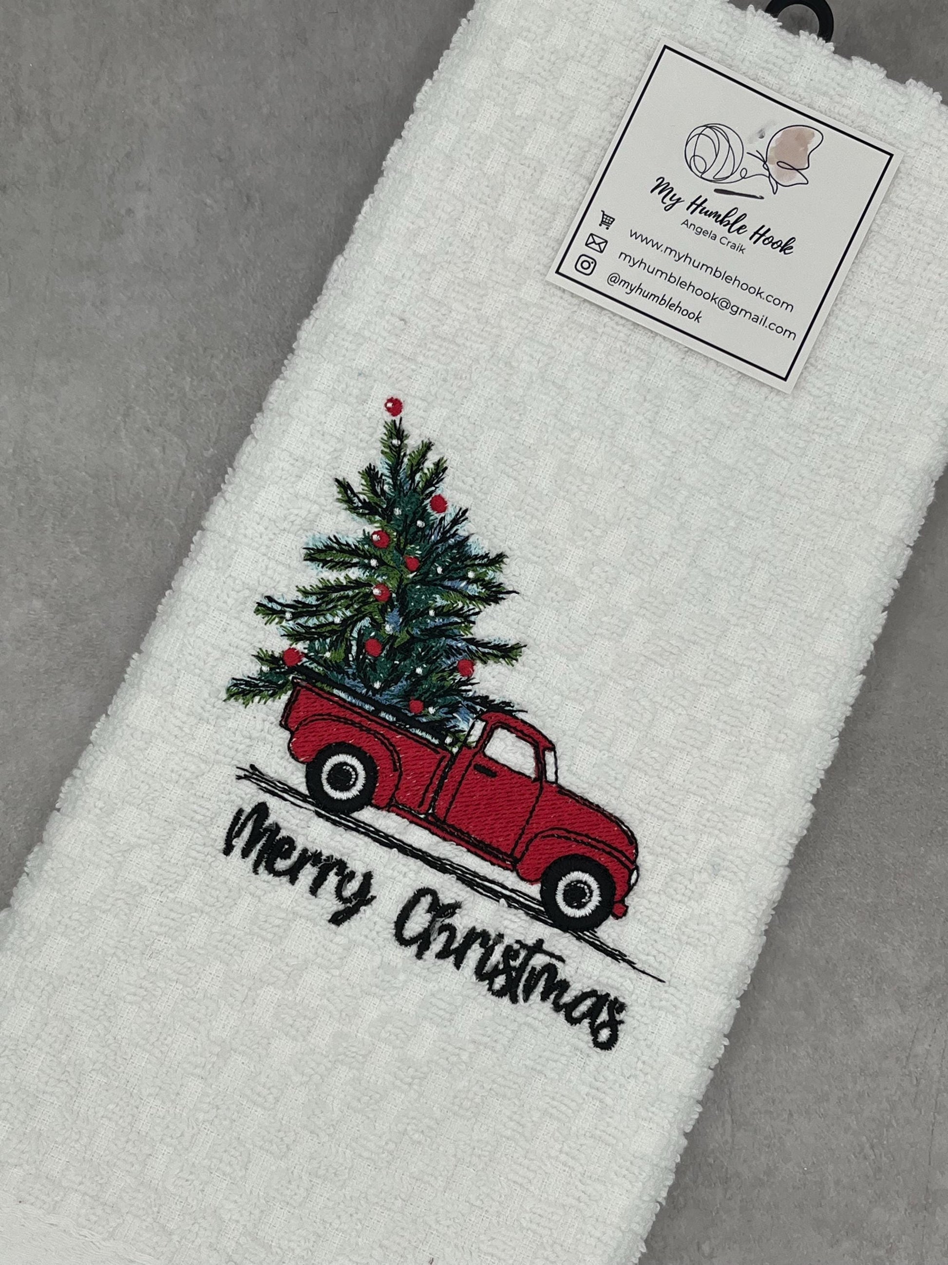 Red Truck Kitchen Towel / Winter Decorative Towel / Christmas Hand Towel